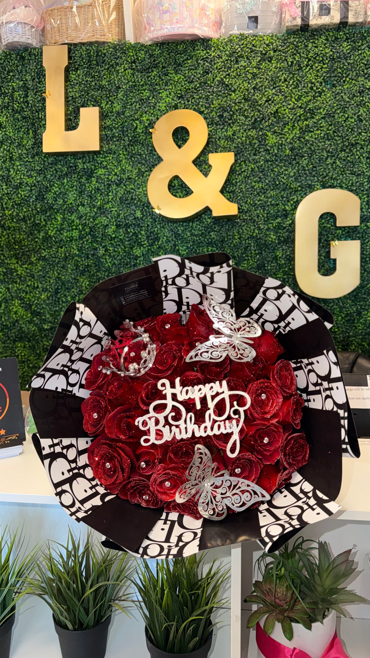 36 red glitter rose bouquet